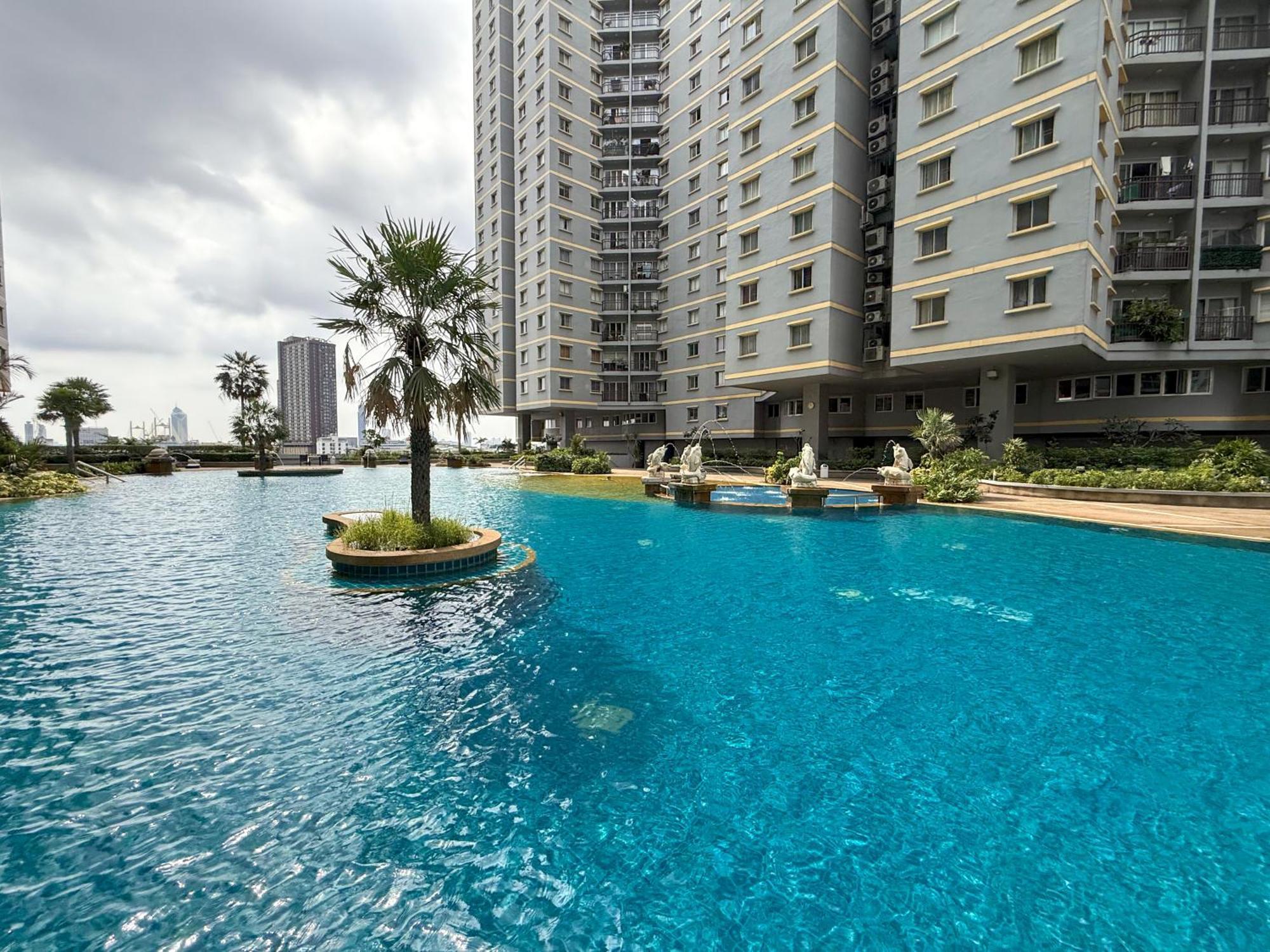 The Narathiwas Hotel & Residence Sathorn Bangkok Eksteriør billede