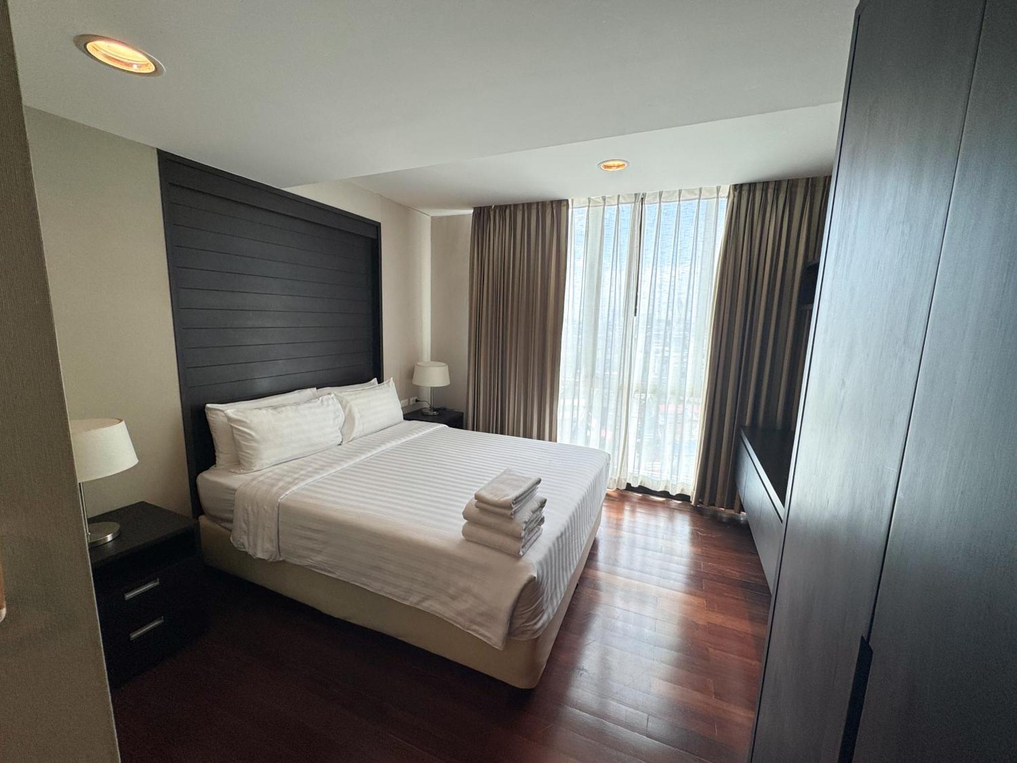 The Narathiwas Hotel & Residence Sathorn Bangkok Eksteriør billede