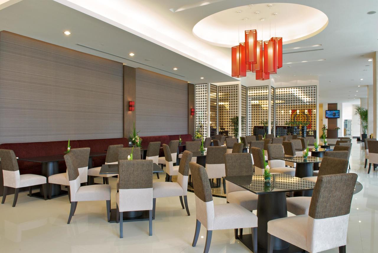 The Narathiwas Hotel & Residence Sathorn Bangkok Eksteriør billede